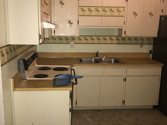 4th image of 6106 N 23rd St