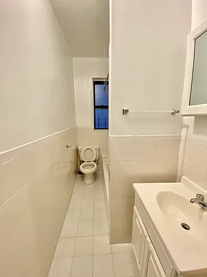 Rented by Swythe, Inc. | media 17