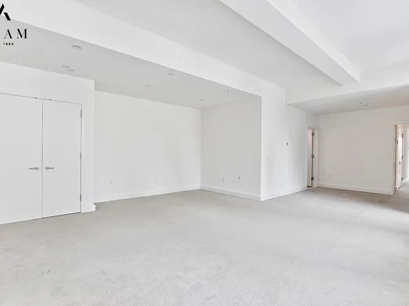 80 Chambers Street image 12 of 22