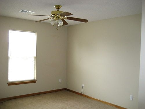 5th image of 5412 Oxford Ave