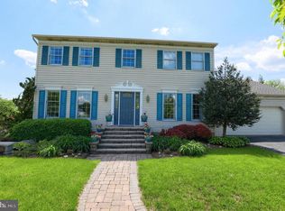 257 S Homestead Dr, Landisville, PA 17538