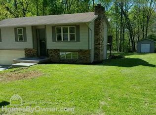 729 Walker Ave, Seymour, TN 37865