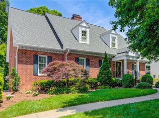 1321 Thornhill Ln, Winston Salem, NC 27106