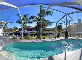2633 SE 19th Pl, Cape Coral, FL 33904