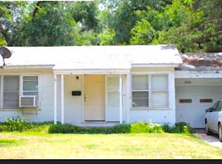 2013 W Maple Ave, Enid, OK 73703