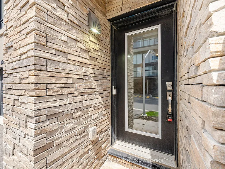 1121 Cooke Blvd #91 — Photo 2