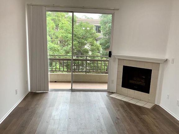 3rd image of 11663 Kiowa Ave APT 210