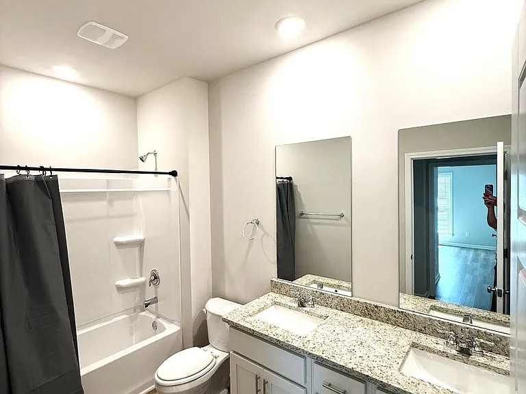 527 Vista Pointe Dr — Photo 26