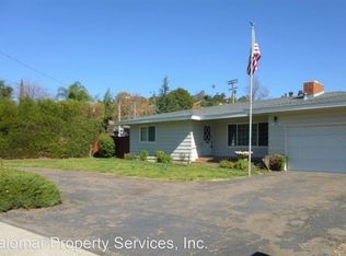 1022 Chestnut St, Escondido, CA 92025