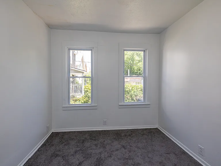 2063 W 104th St — Photo 17
