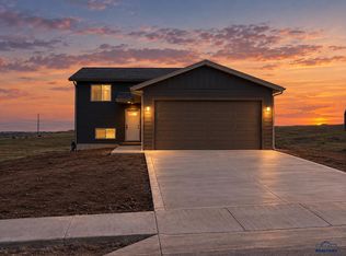 542 Denali Dr, Box Elder, SD 57719