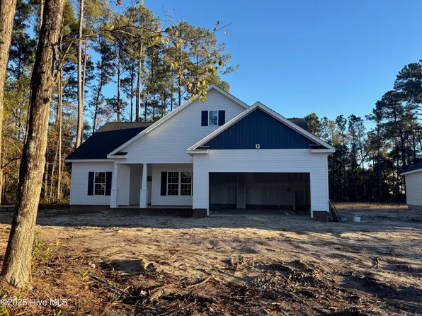 4066 Hunters Trail, Jacksonville, NC 28546
