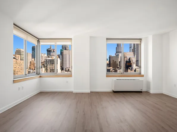 35 West 33rd Street image 7 of 19