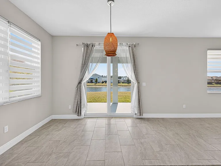 10916 SW Robbia Way — Photo 17