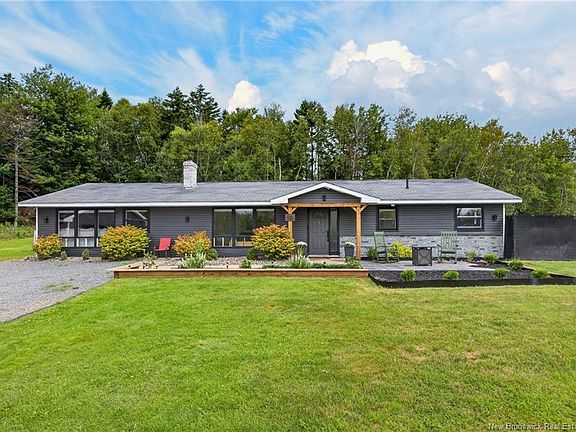 4th image of 10 Sommerset Ln