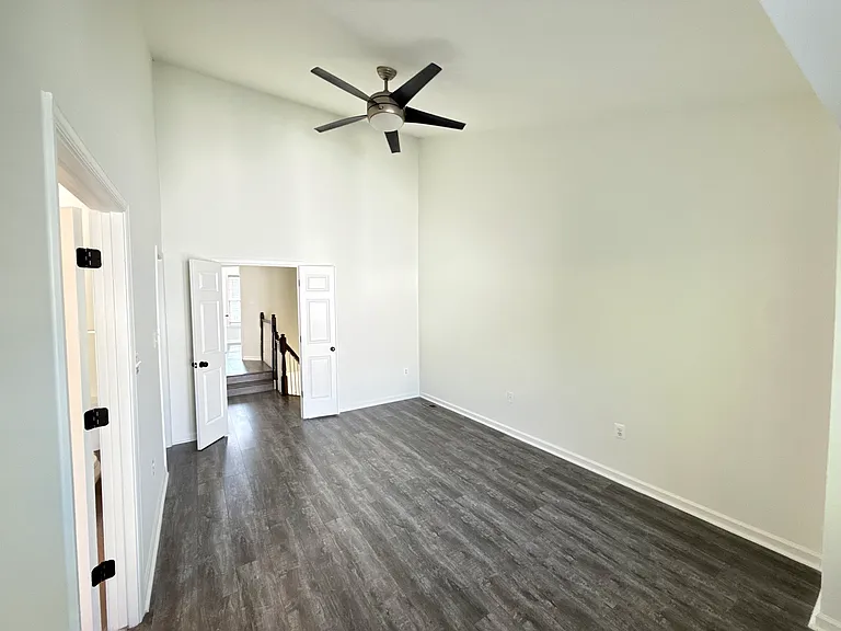 14604 Woodgate Manor Cir — Photo 23