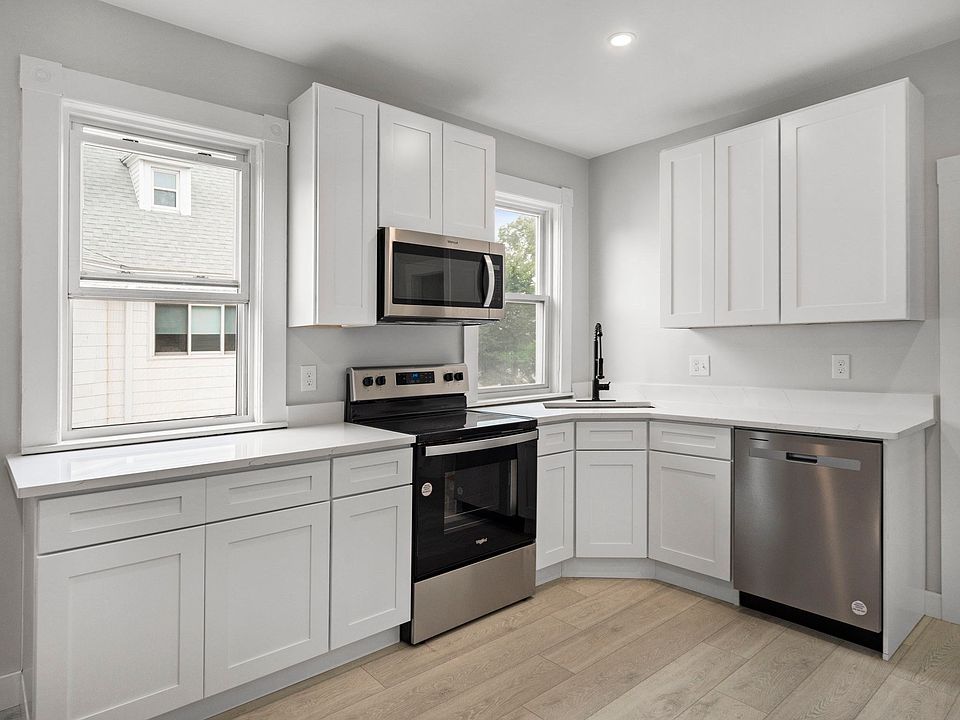 1st image of 149 Mountain Ave #2