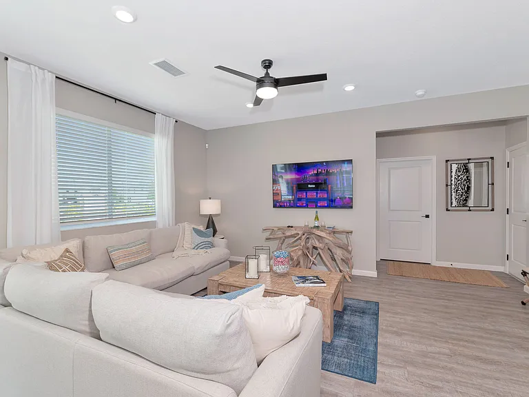 BB Living Antigua at Lakewood Ranch — Photo 34