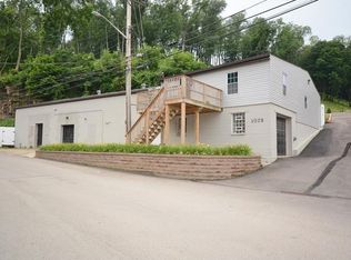 1078 Banksville Ave, Pittsburgh, PA 15216