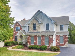 12601 Woodmont Estates Ct, Saint Louis, MO 63131