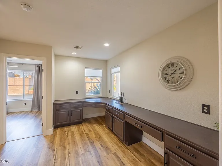 8217 Cabin Springs Ave — Photo 24