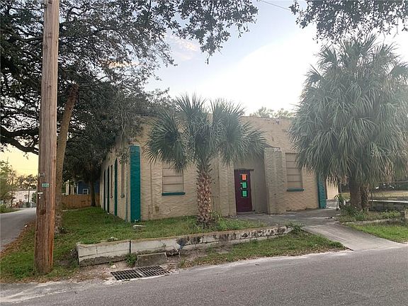 5th image of 2713 E 18th Ave