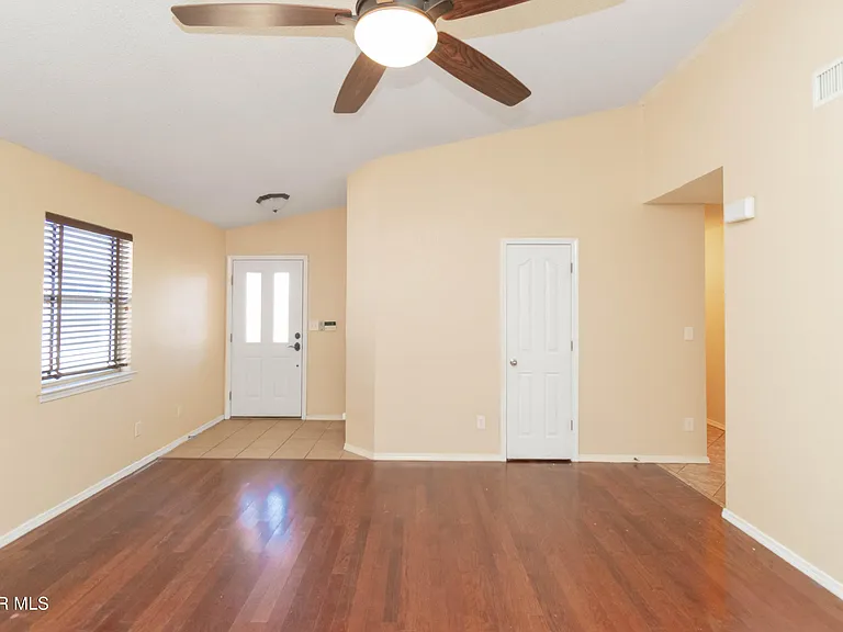 5652 Rick Husband Dr — Photo 10