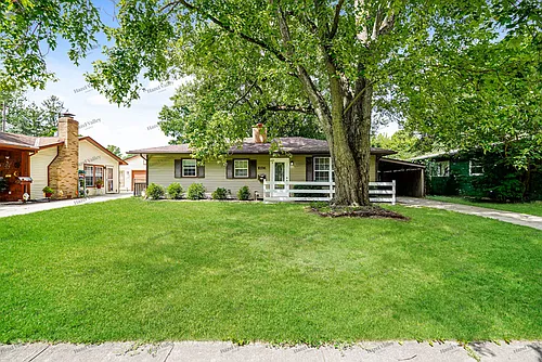 1047 Sunview Rd Photo 1
