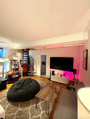 Rented by LJ Sloane Management | media 11