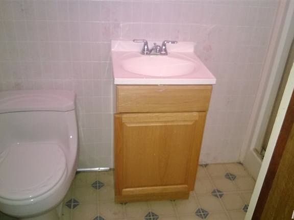 2nd image of 9291 Madison Ave