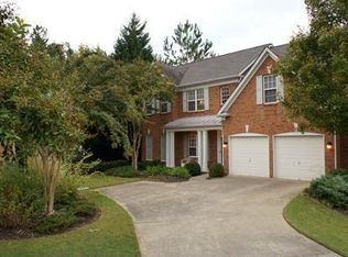 738 Thornington Dr, Roswell, GA 30075
