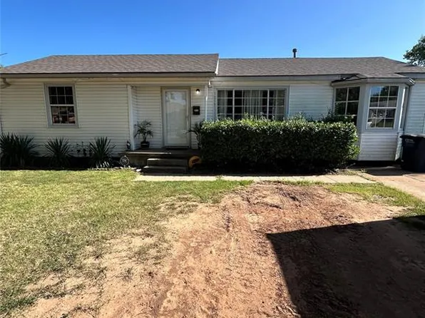 1219 Sherry Ln, Shawnee, OK 74801