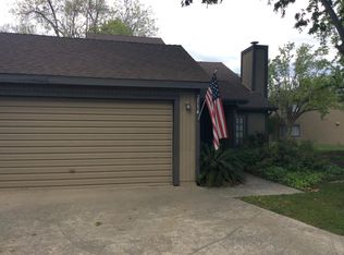 2514 E Tulare Ave, Visalia, CA 93292