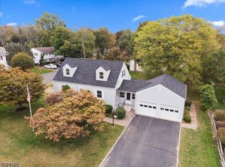 92 Prospect Ave, Berkeley Heights, NJ 07922