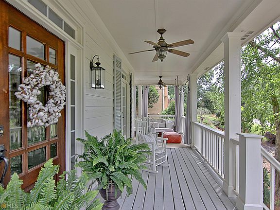 5th image of 810 Carnellian Ln