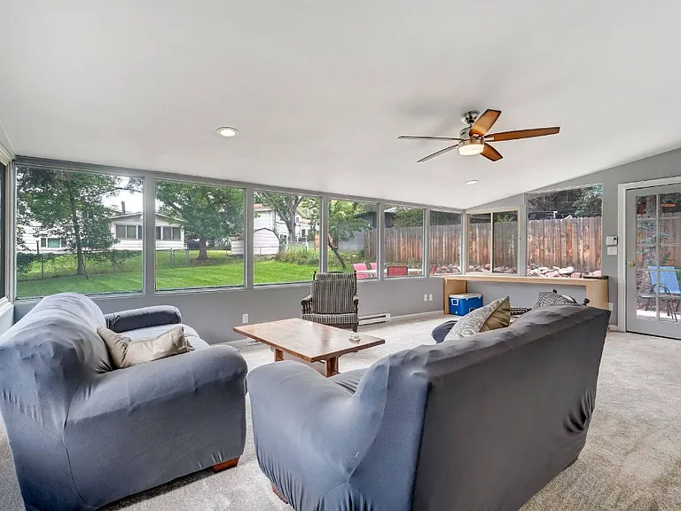 3014 Chambers Cir — Photo 12