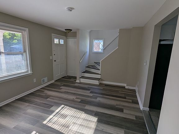 5th image of 534-582 Denise Rd