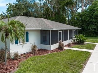 1613 28th St W, Bradenton, FL 34205