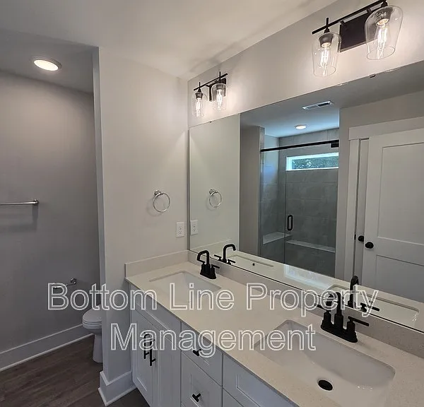 111 Viburnum Rd — Photo 23