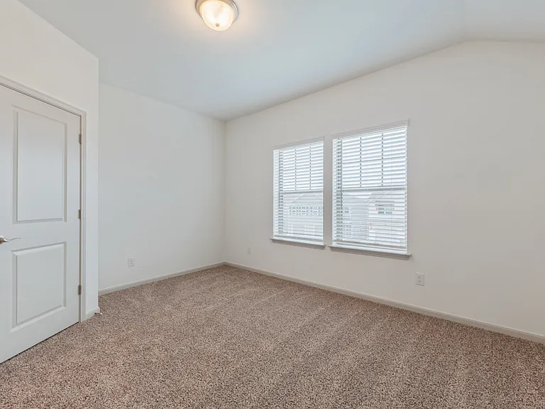 7612 Briarwood Pass #101 — Photo 20