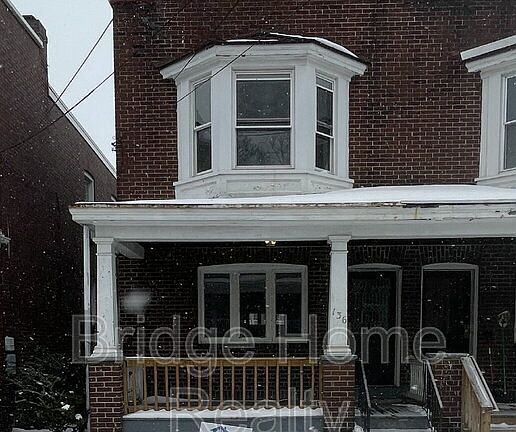 2nd image of 136 S Spring Ave