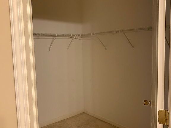 Walk in closet