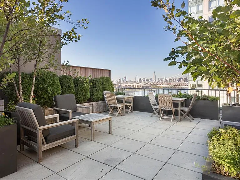 446 Kent Ave #2C — Photo 8