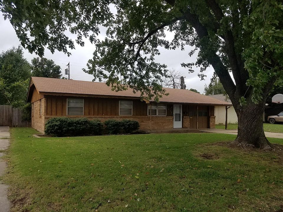 1st image of 3417 N Markwell Ave