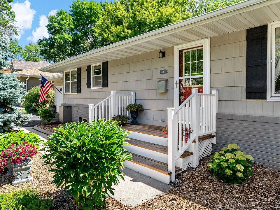 1st image of 6017 Birchcrest Dr