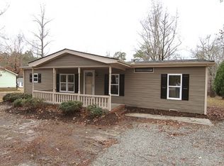 5608 Johnson Pond Rd, Fuquay Varina, NC 27526