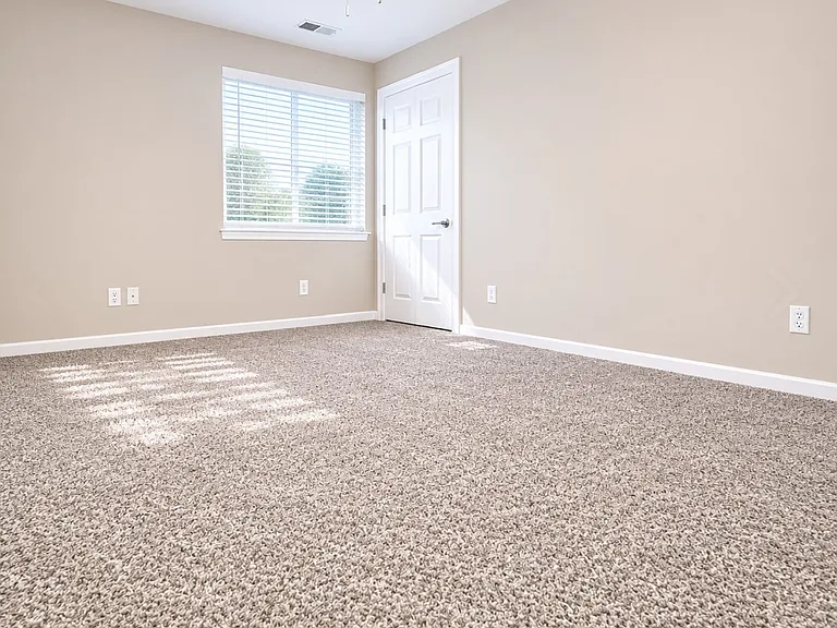 126 Gethings Cir #126 — Photo 8