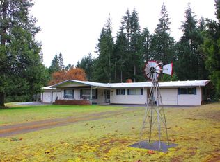 47100 Airport Rd, Oakridge, OR 97463