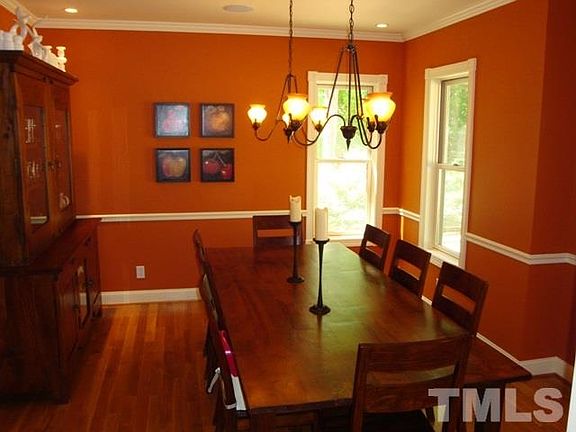5th image of 771 Strawberry Ln