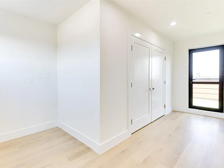 4206 Cabell Dr #104 — Photo 10